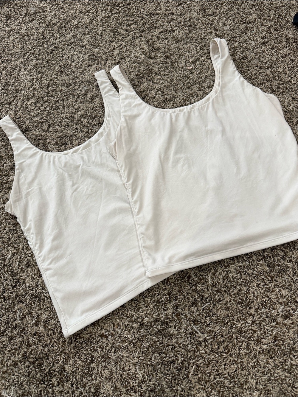 suuksess white tanks